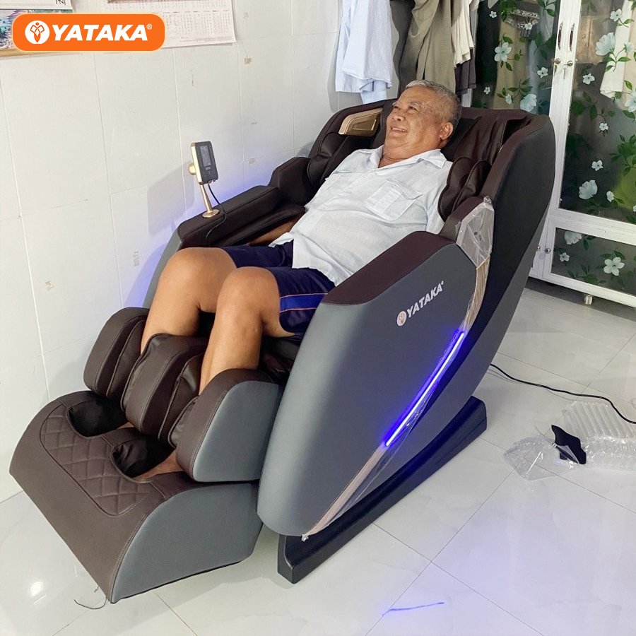Có Nên Ngồi Ghế Massage Mỗi Ngày Không? Thời Gian Và Tần Suất Đúng 15 combo-ghe-uu-dai-gia-re-ya299