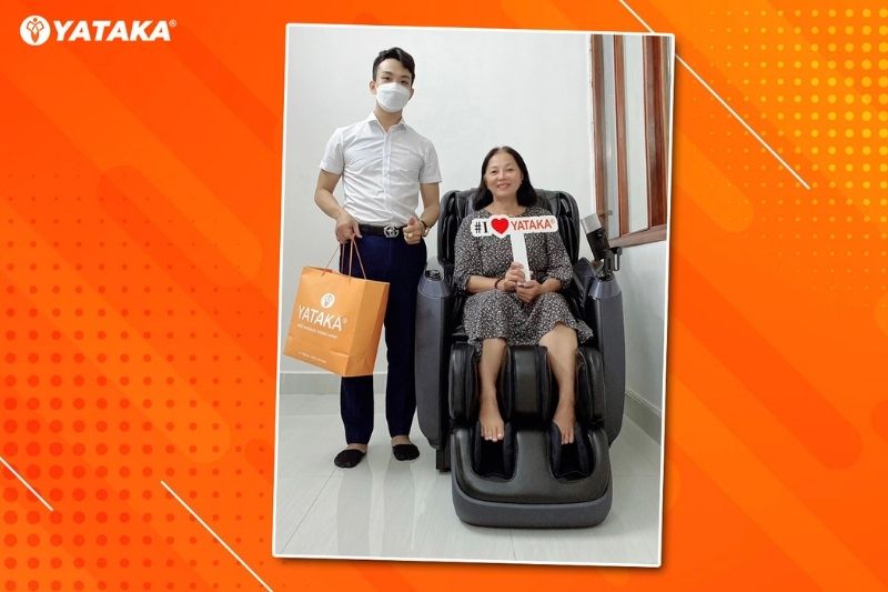 Ghế massage Yataka giúp người cao tuổi giảm mệt mỏi và đau nhức