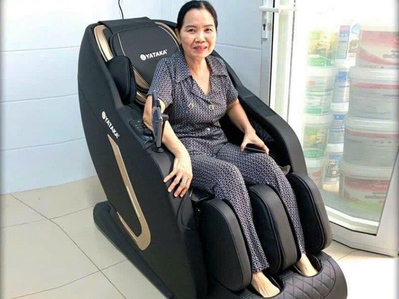 Có Nên Ngồi Ghế Massage Mỗi Ngày Không? Thời Gian Và Tần Suất Đúng 14 ghe massage chan 5