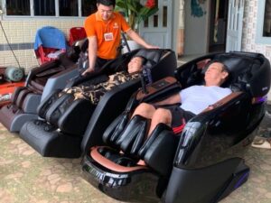 ghe massage cho nguoi thoat vi dia dem 3