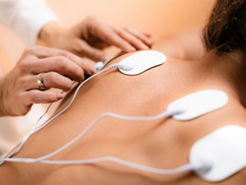 Tác hại của máy massage xung điện: Những rủi ro cần biết và tránh 15 tac hai cua may massage xung dien 4